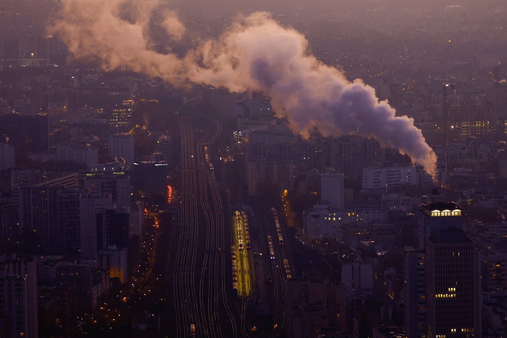 L'eclairage de la ville de paris en proie a l'inflation energetique