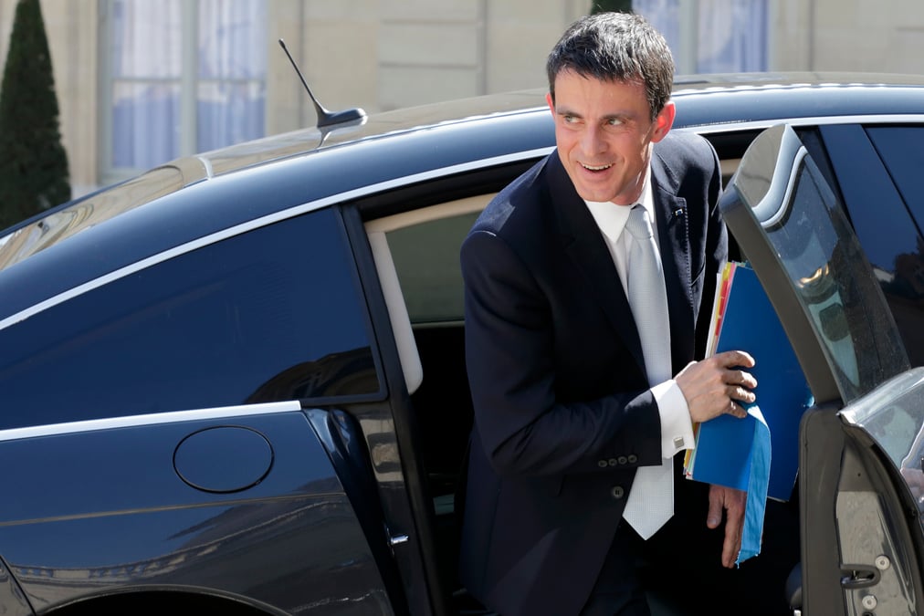 Valls salue la motion aubry-cambadelis pour le congres du ps