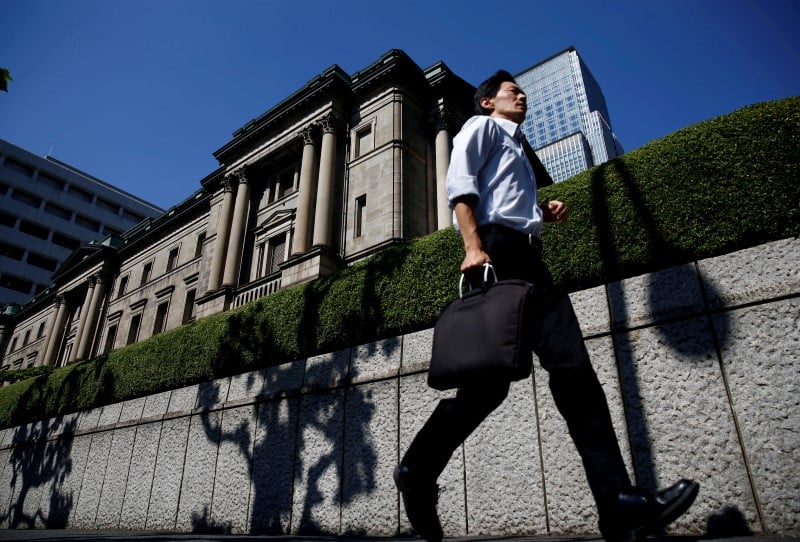 Nouvel assouplissement monetaire attendu au japon