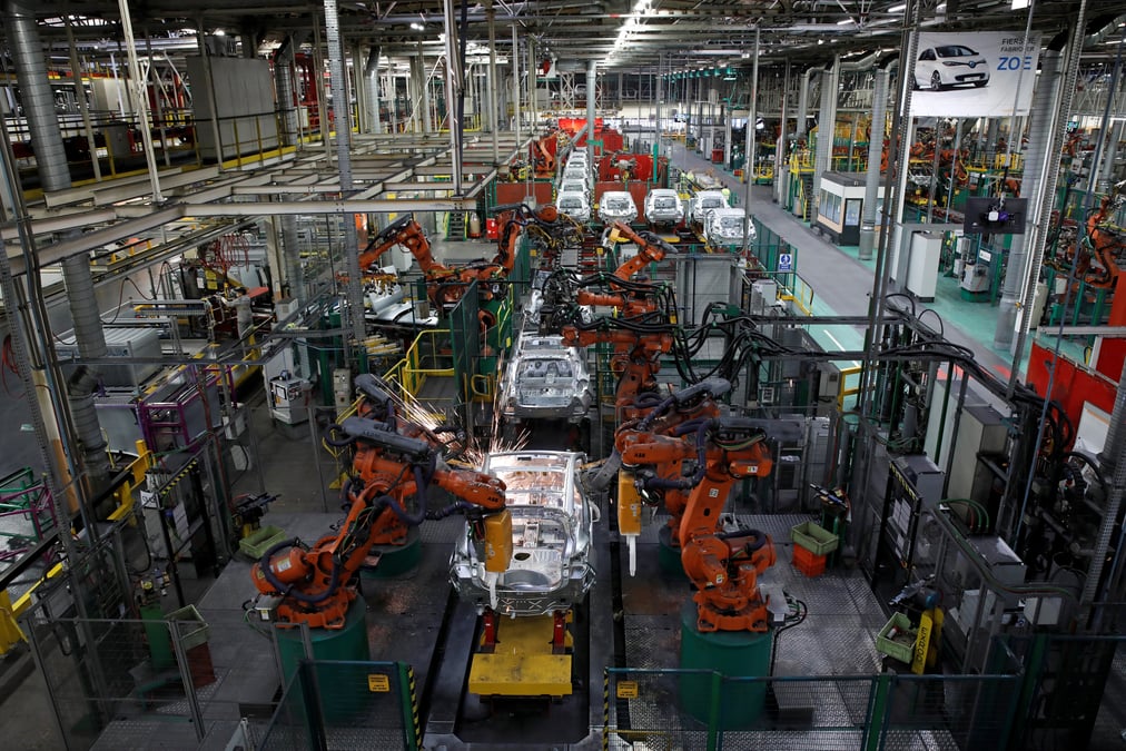 La production industrielle en net recul en juin