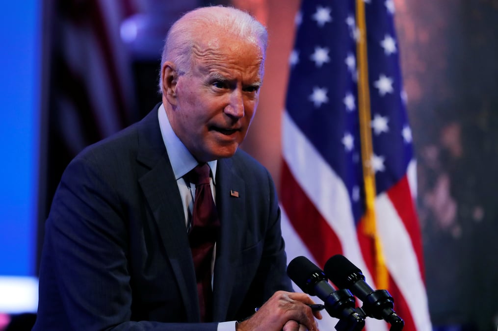 Face a un trump sur la defensive, biden devoile son avis d'imposition