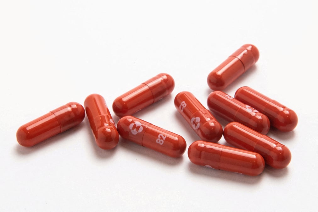 L'ema se prononcera apres noel sur la pilule anti-covid de merck, selon une source
