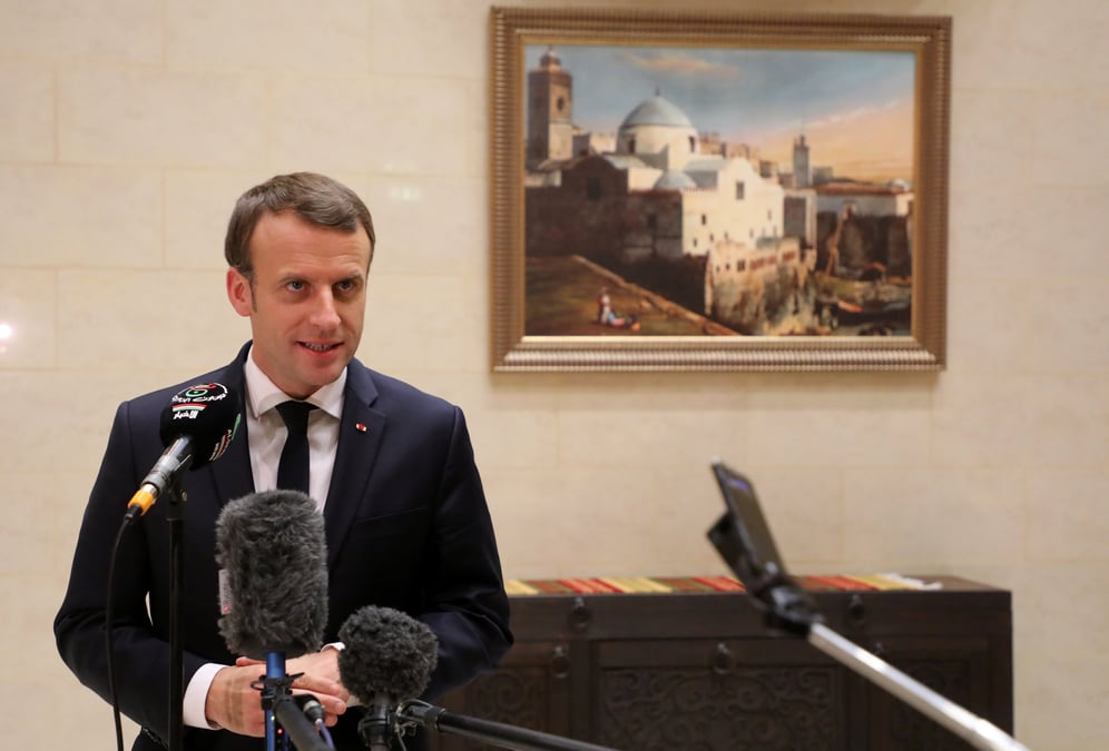 Pres de 12 milliards d'euros de contrats signes avec le qatar, dit macron