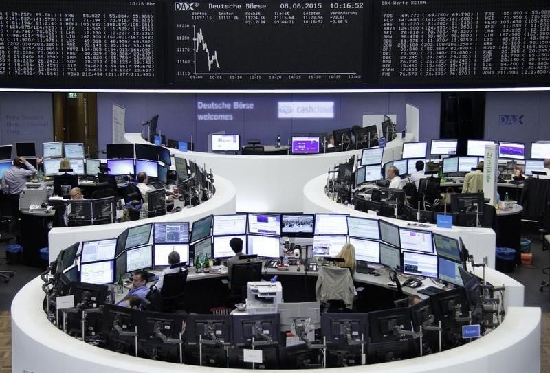 Les bourses europeennes reculent a la mi-seance