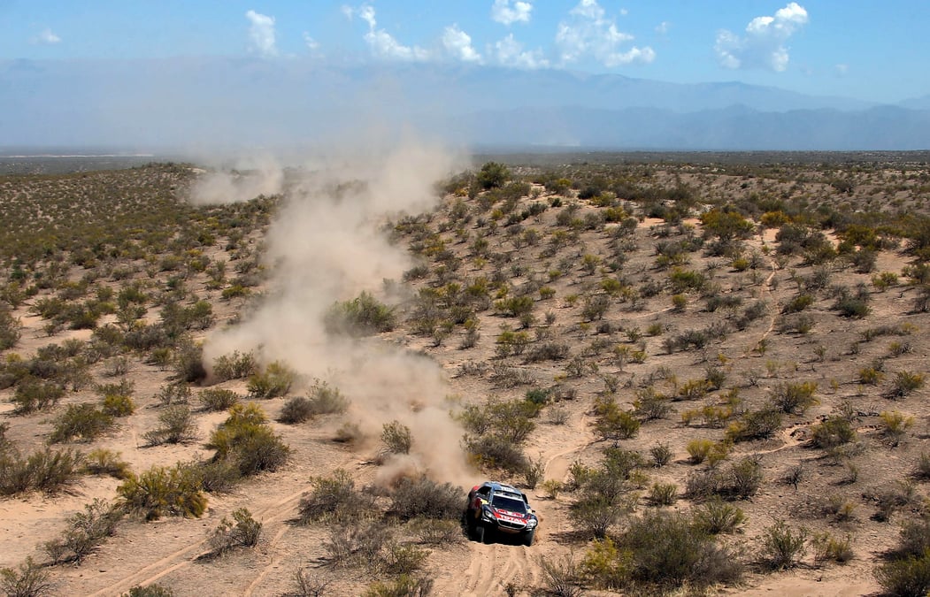 Victoire pour sainz, nouvelle galere pour loeb