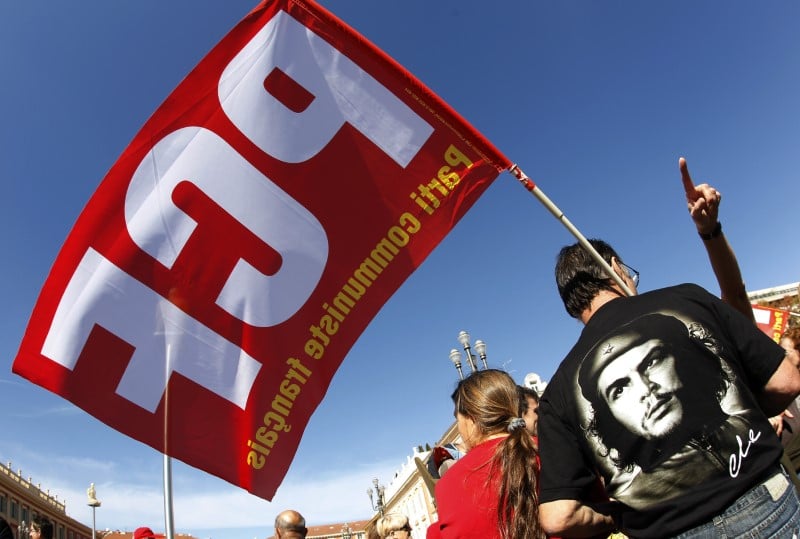 Le pcf envisage une "large" liste de gauche aux europeennes
