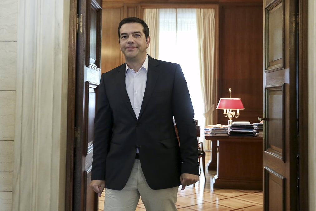 Les sondages placent syriza en tete des intentions de vote en grece