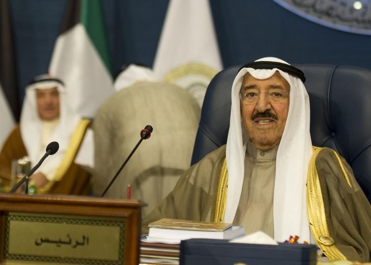 L'emir du koweit ordonne la dissolution du parlement