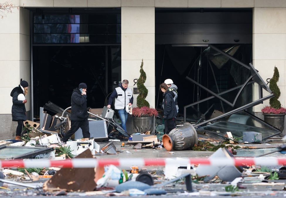 Accident d'aquarium dans un hotel a berlin