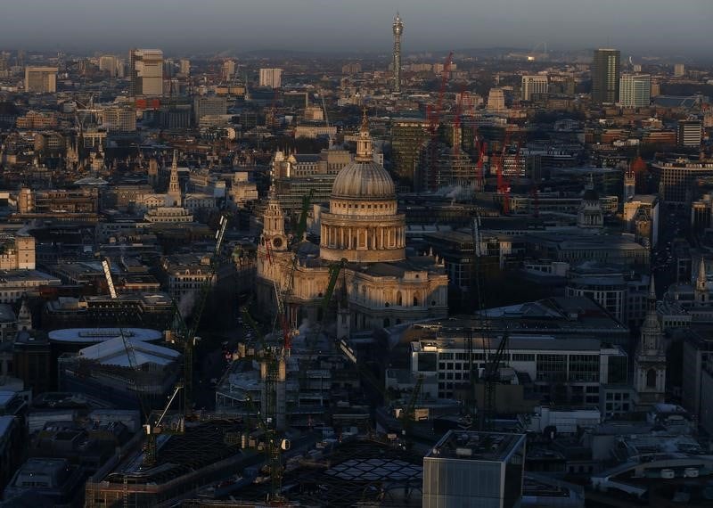L'economie britannique accelere legerement au 2e trimestre