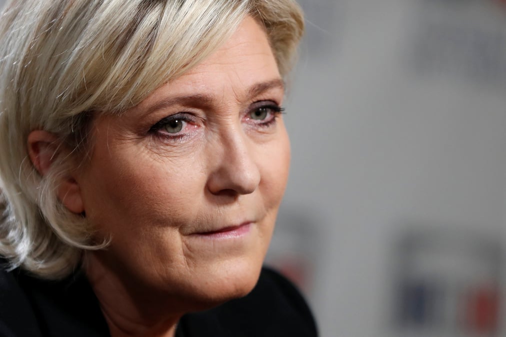 Le pen face au colossal chantier de la refondation en 2018