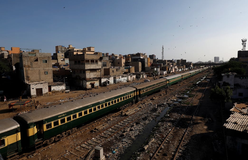 Feu vert du pakistan a un contrat de modernisation massif co-finance par la chine