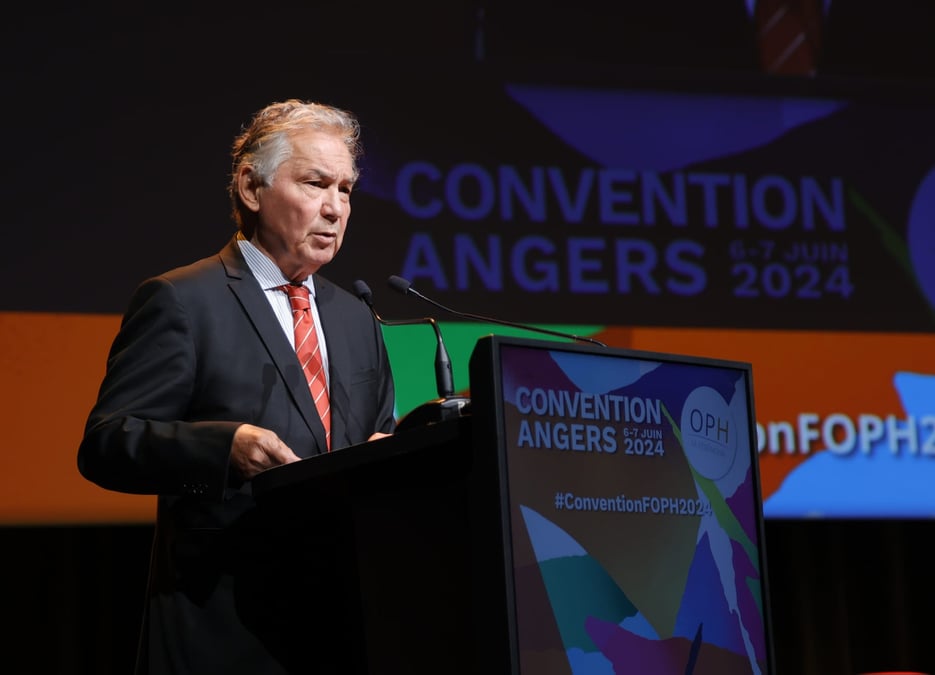 La Convention annuelle de la Fédération des OPH s’est ouverte le 6 juin 2024, au Centre de Congrès Jean Monnier, à Angers, en présence de son président Marcel Rogemont.