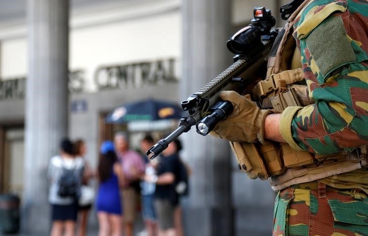 Deux soldats agresses a bruxelles