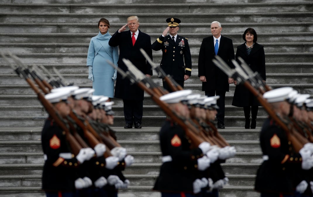 Plaintes contre l'exclusion des personnes transgenres de l'armee americaine