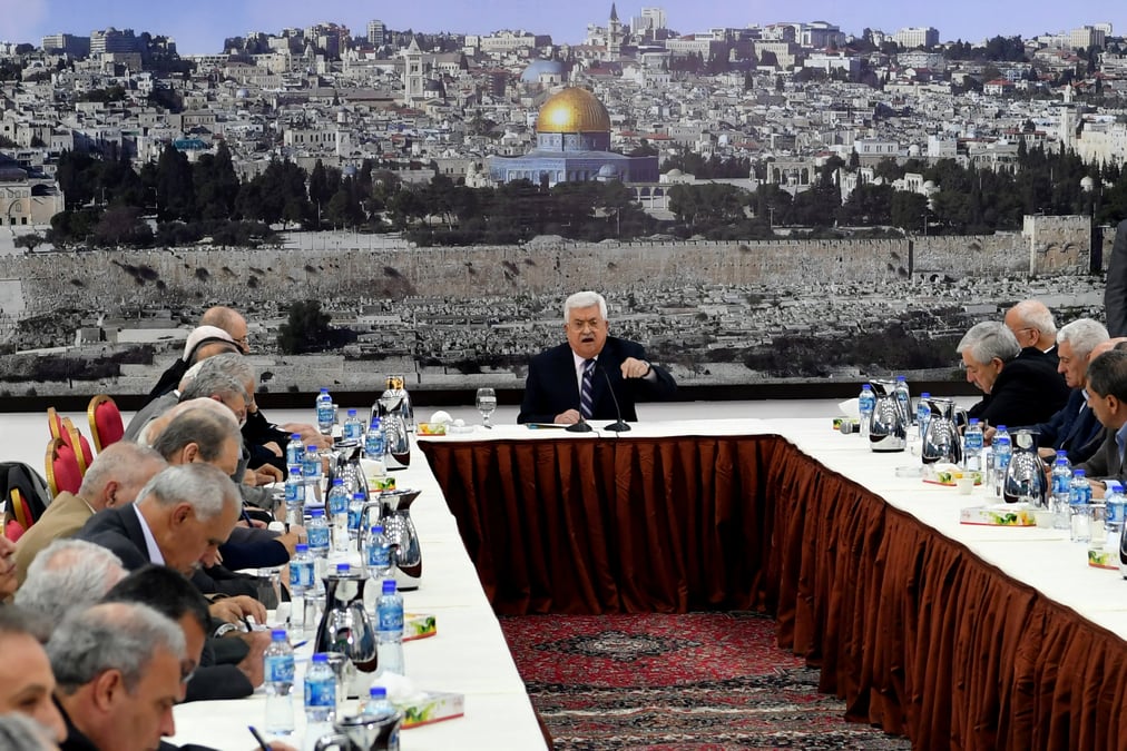 Abbas accuse le hamas d'etre responsable de l'attaque contre hamdallah