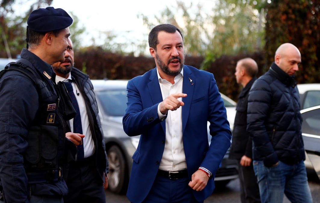 Salvini: l'objectif d'un deficit de 2,4% n'est pas negociable