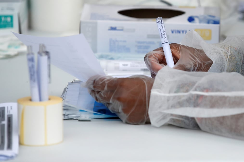 7.379 nouveaux cas d'infection par le coronavirus en 24 heures