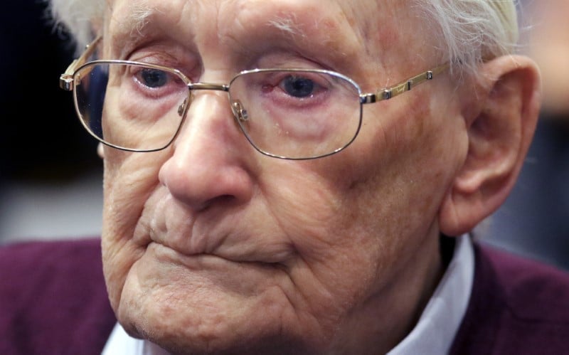 Le "comptable d'auschwitz" sollicite la clemence des juges