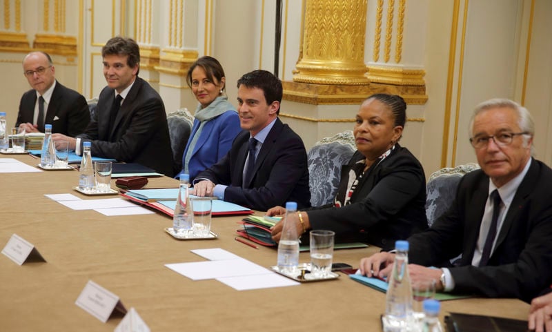 Vote de confiance mardi pour le gouvernement de Manuel Valls
