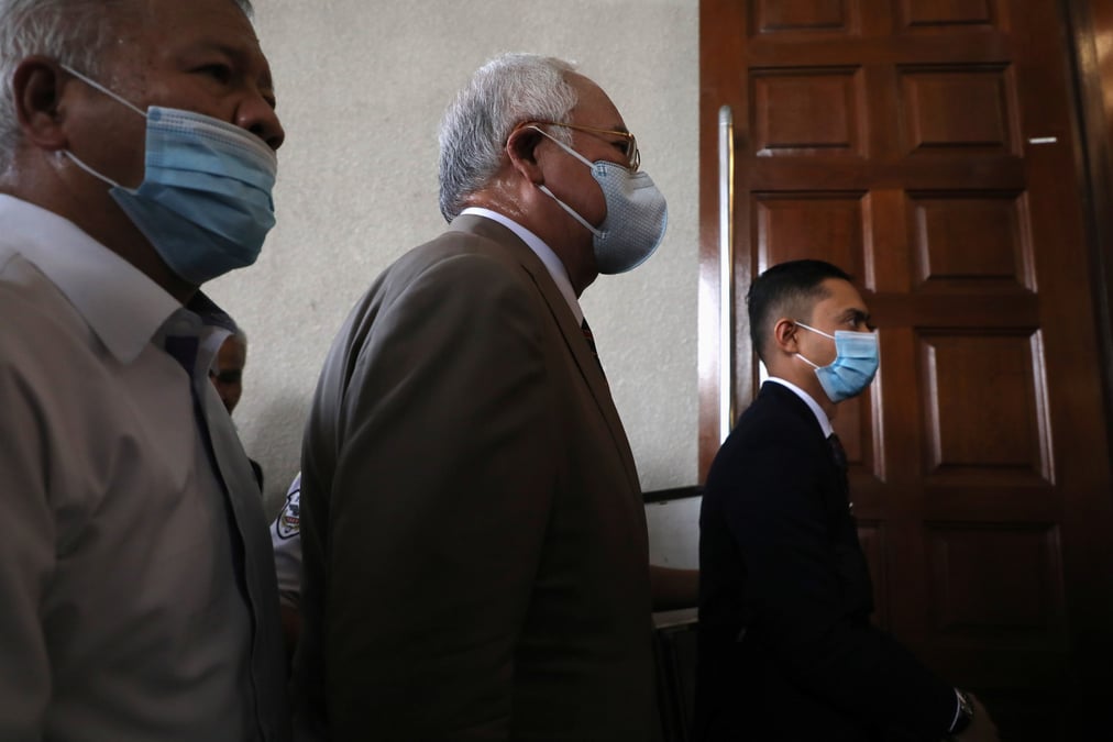 Malaisie: l'ancien pm juge coupable de blanchiment d'argent et abus de pouvoir
