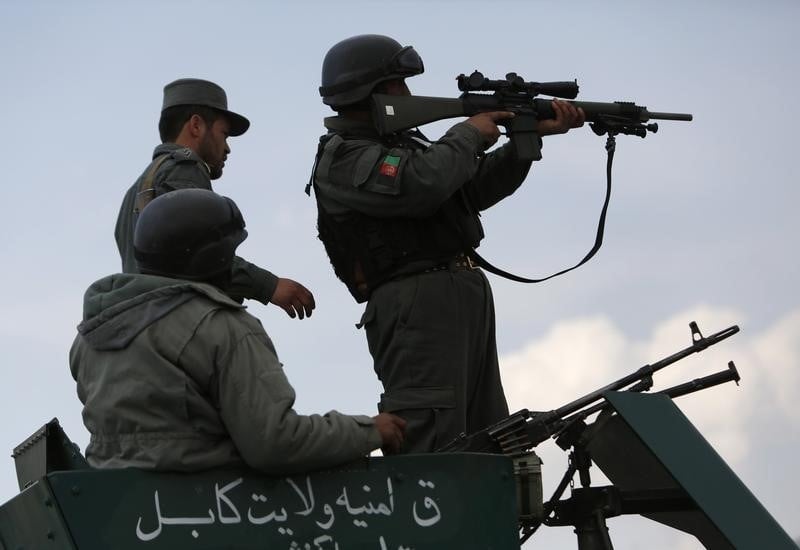 Offensive des taliban au sud de Kaboul, plus de 100 morts