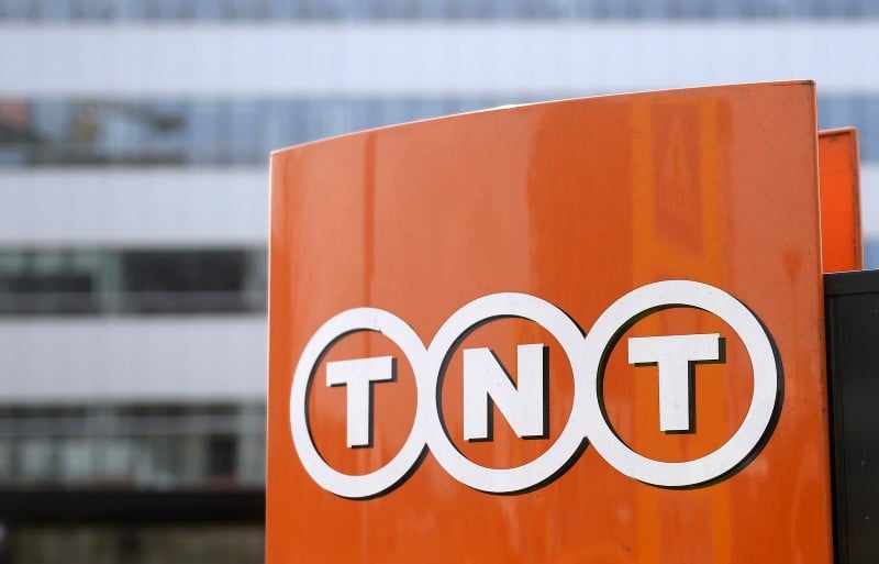 Feu vert europeen au rachat de tnt express par fedex