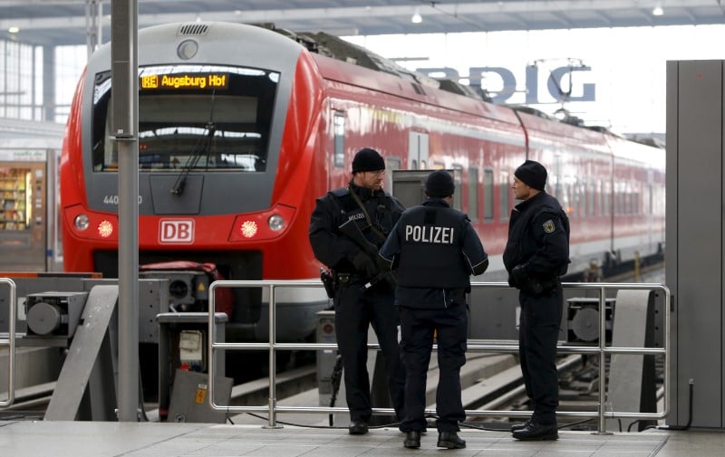 Attaque meurtriere au couteau dans une gare pres de munich