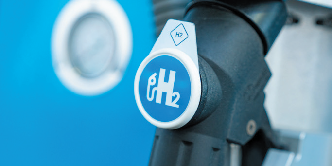L'option hydrogène a été retenue car elle offre plus d'autonomie, de l'ordre de 400 kilomètres, sachant que le service le plus long du réseau de Belfort fait 390 kilomètres.
