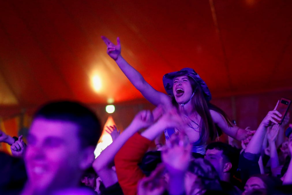 Gb: 5.000 personnes participent a un concert test "comme en 2019"