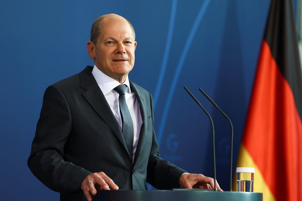 Scholz dit que sa priorite est d'eviter une confrontation de l'otan avec la russie