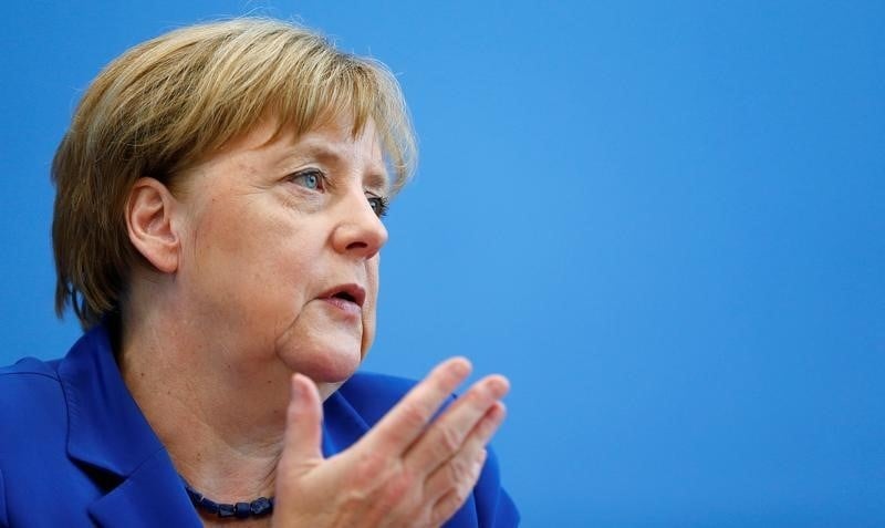 Angela merkel dit non a une levee des sanctions contre la russie