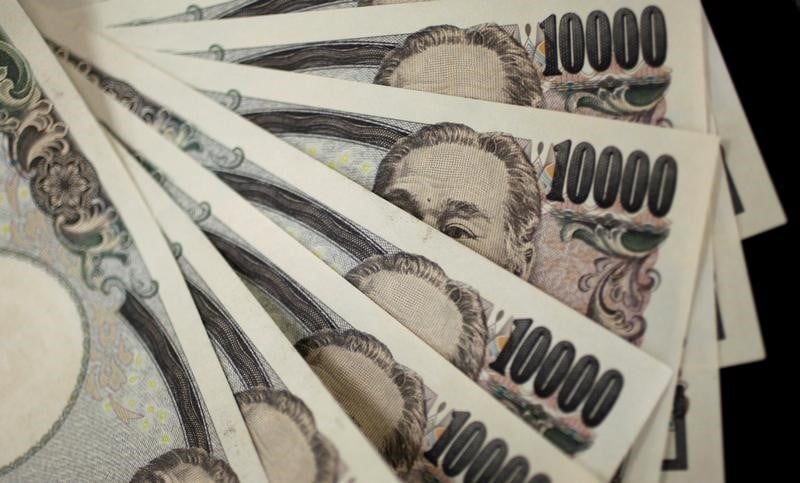 Tokyo rehausse le diagnostic economique pour la 1ere fois en 7 mois