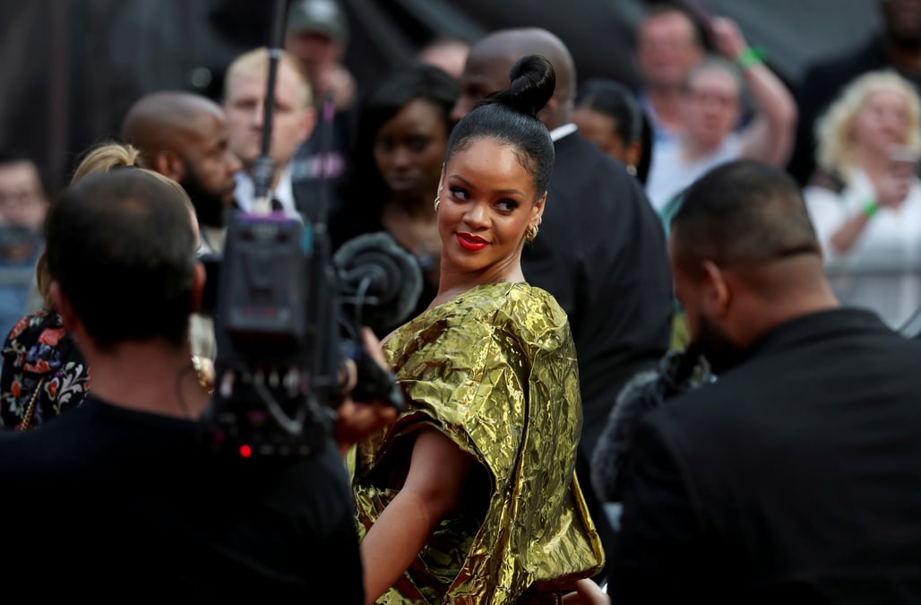 Rihanna devoile a paris sa vision d'une mode luxueuse et decontractee