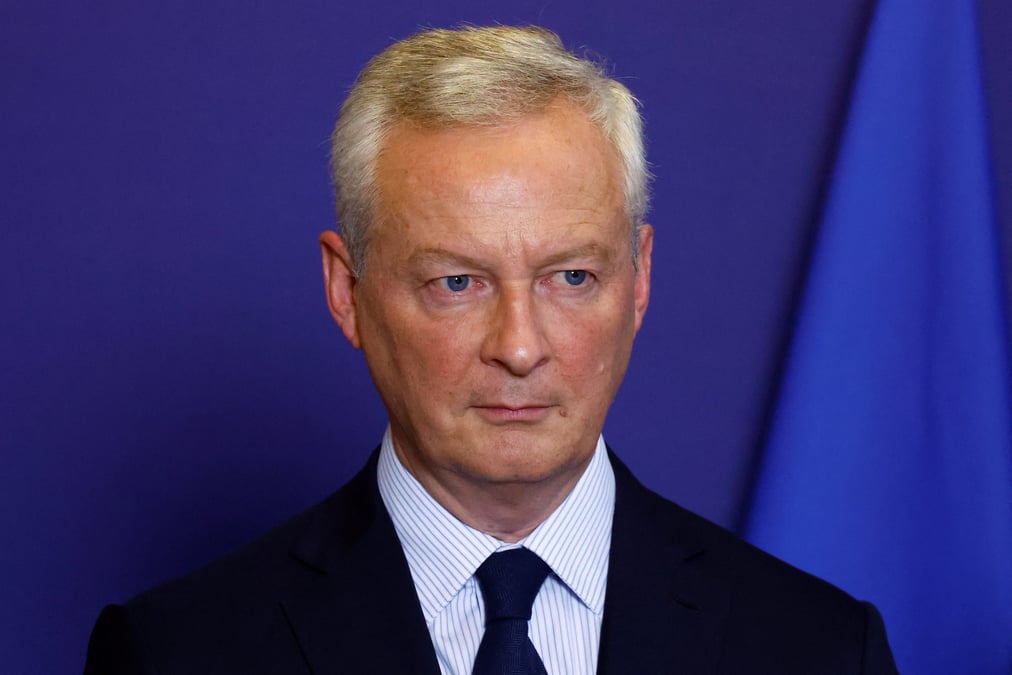 Bruno le maire, lors de la passation de pouvoirs a paris