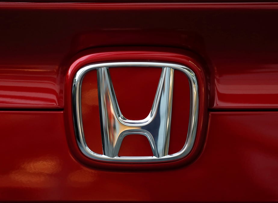 Honda: resultats du 2e trimestre inferieurs aux attentes, previsions relevees