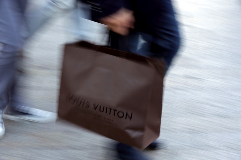 Lvmh, plus forte hausse du cac 40 jeudi a la mi-seance