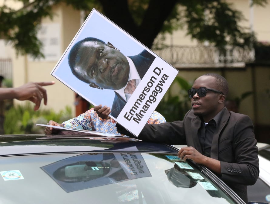 Zimbabwe: mnangagwa dit avoir fui, appelle mugabe a demissionner