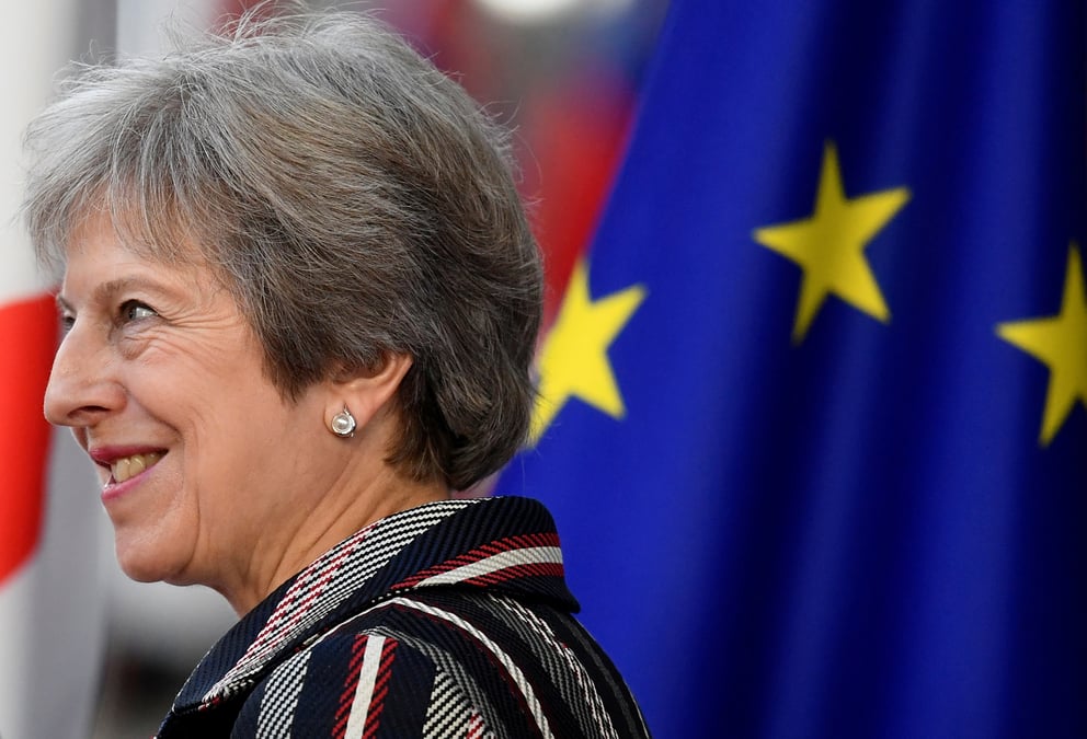 Brexit: la strategie de may attaquee de toutes parts