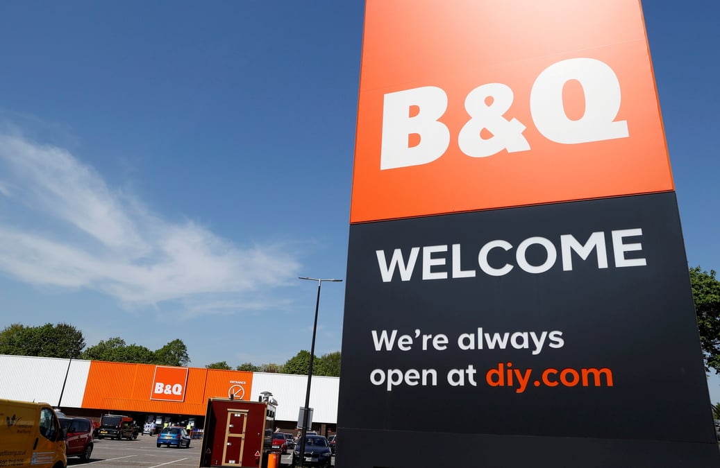 Vue generale d'un magasin de bricolage b&q, a chiswick, londres