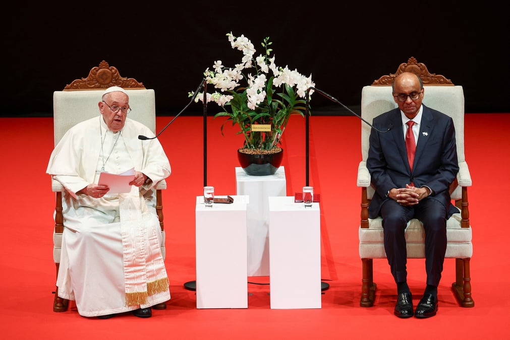 Le pape francois en visite a singapour