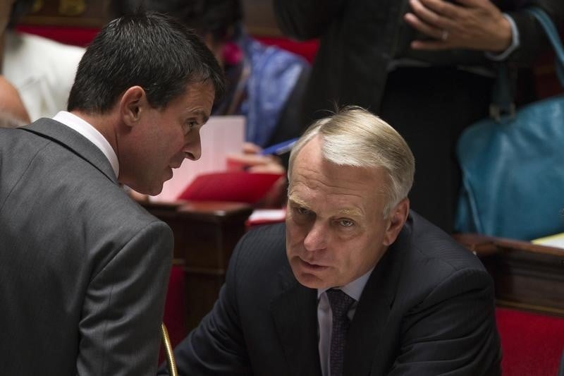 Passation de pouvoirs Ayrault-Valls ce mardi