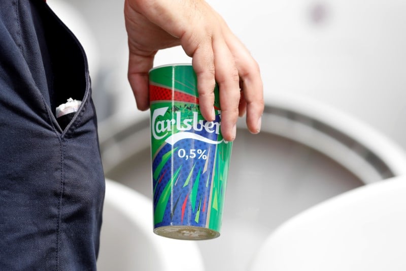 Carlsberg depasse les attentes au 1er semestre et maintient ses previsions