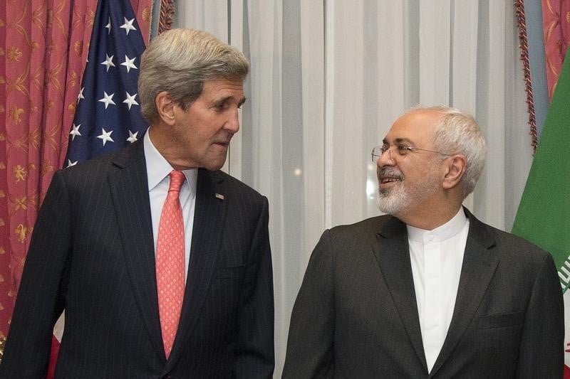 John kerry invite l'iran a repondre de ses recherches passees sur le nucleaire