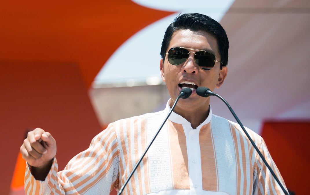 Ravalomanana denonce des fraudes electorales a madagascar