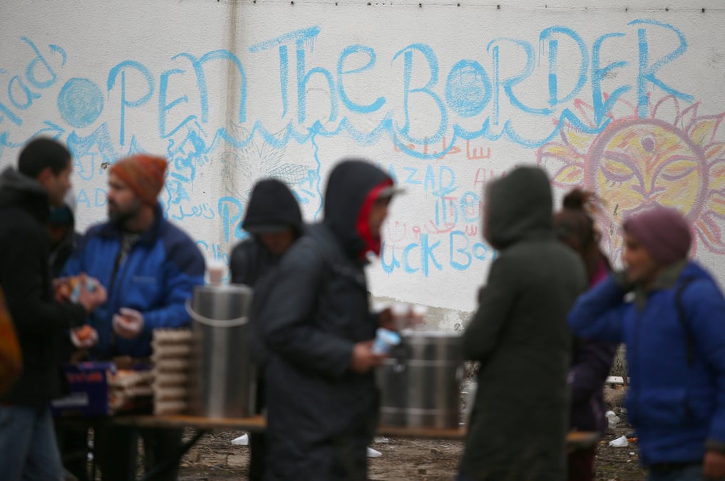 En serbie, les migrants bravent l'hiver pour entrer dans l'ue