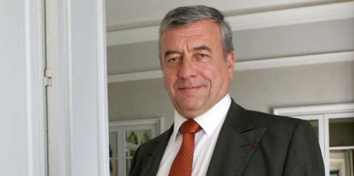 André Yché