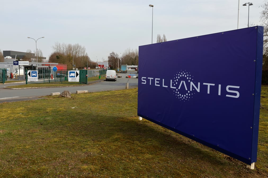 Stellantis mise sur l'ex-fca aux usa, pas de retour de peugeot