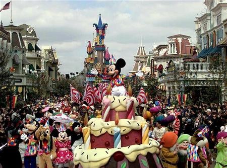 LE CHIFFRE D'AFFAIRES D'EURO DISNEY EN HAUSSE AU 3E TRIMESTRE