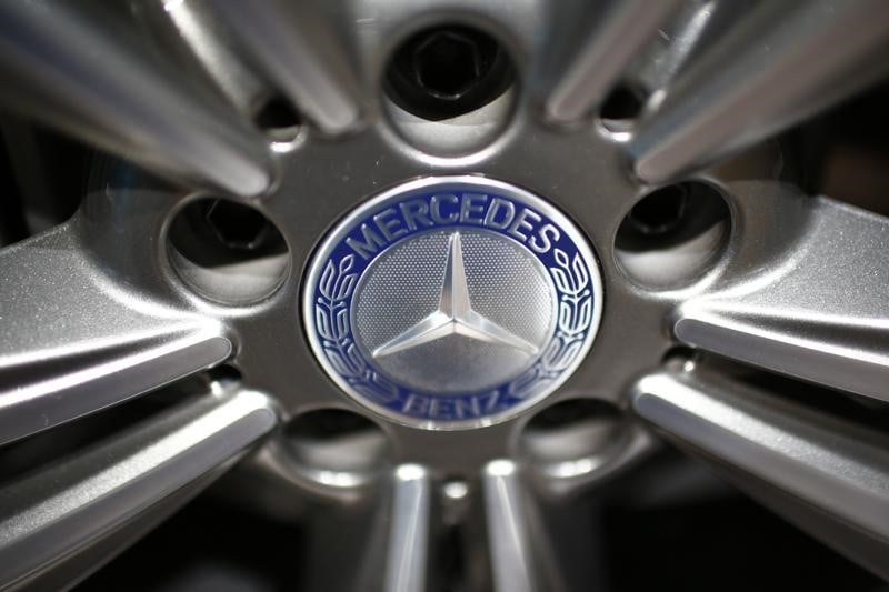 Le benefice de daimler baisse avec les couts lies au diesel